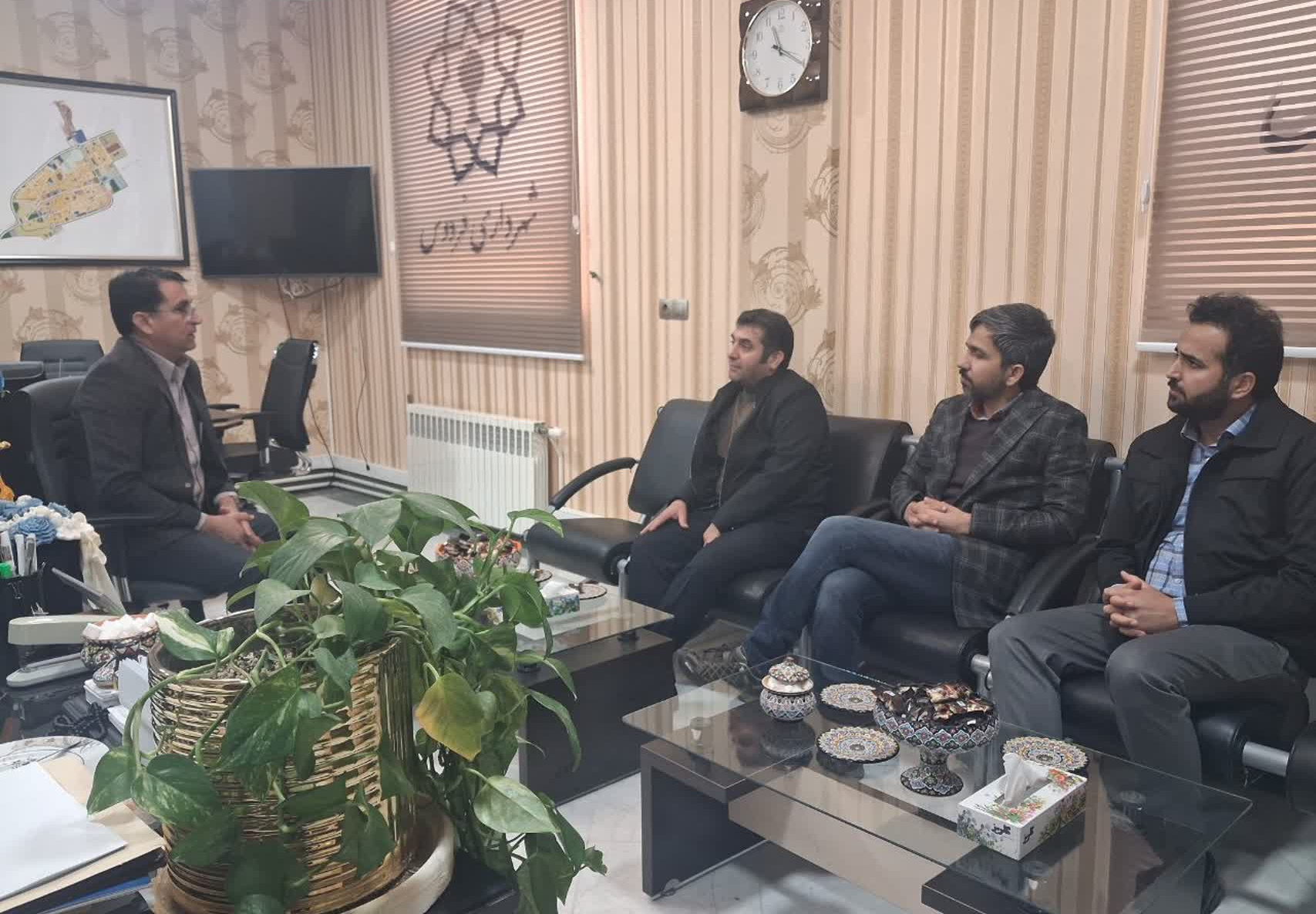 رئیس دانشکده فنی فردوس با شهردار فردوس دیدار کرد