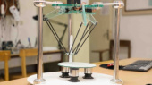 انعکاس خبر ساخت ربات دلتا توسط محققین دانشگاه بیرجند در صدا و سیما