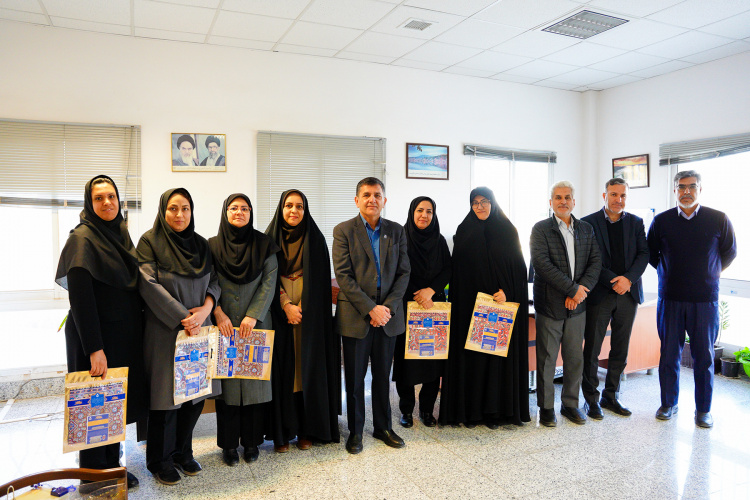 به مناسبت میلاد حضرت فاطمه زهرا (س)، روز زن و پاسداشت مقام مادر از بانوان دانشگاه تقدیر شد